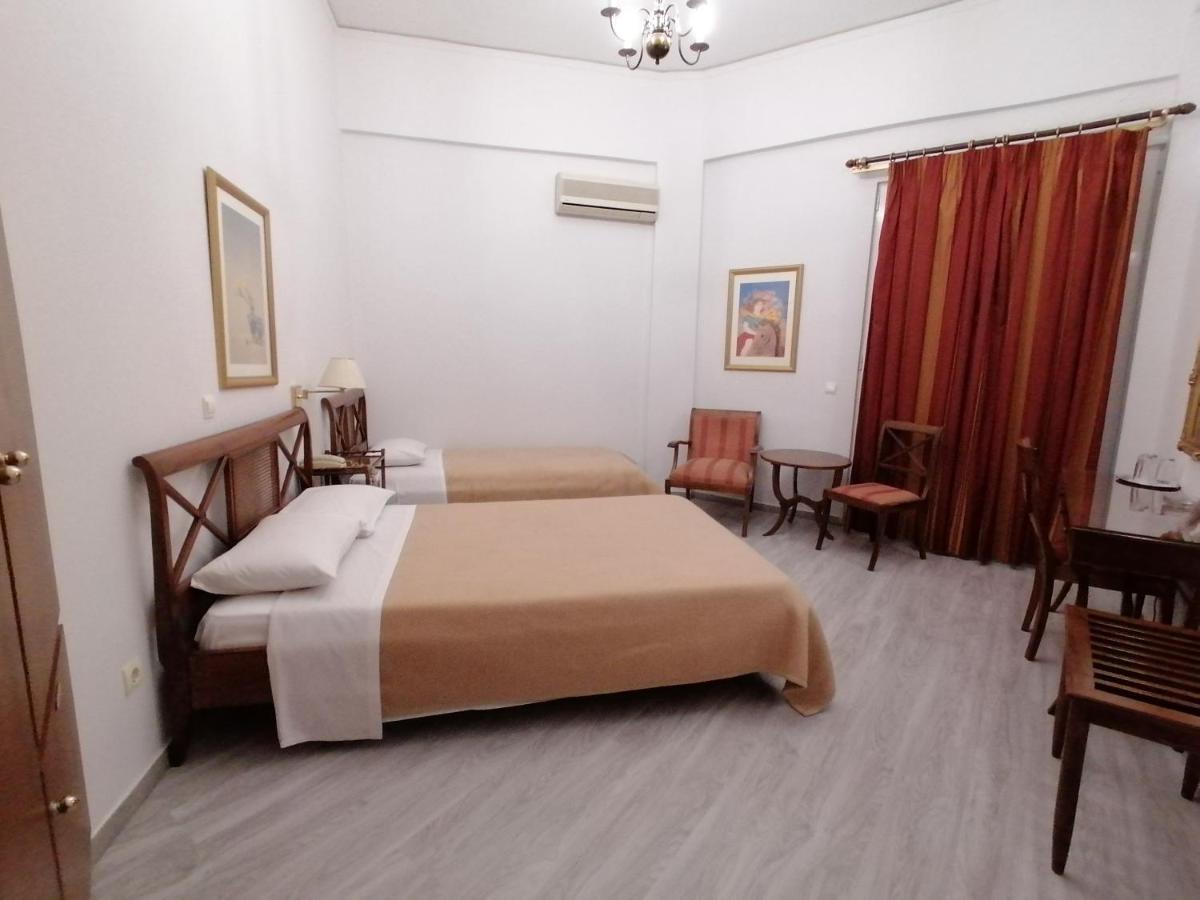 Hotel Galaxias Агринион Екстериор снимка