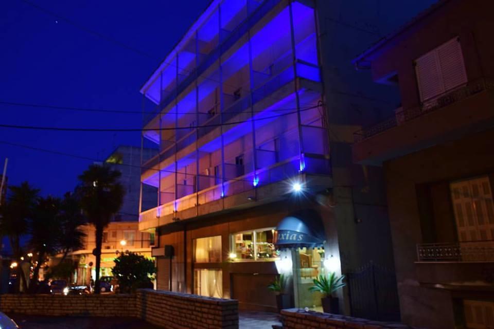 Hotel Galaxias Агринион Екстериор снимка