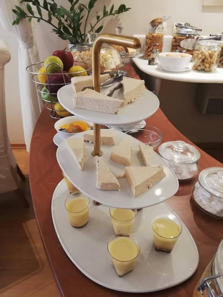 Hotel Galaxias Агринион Екстериор снимка